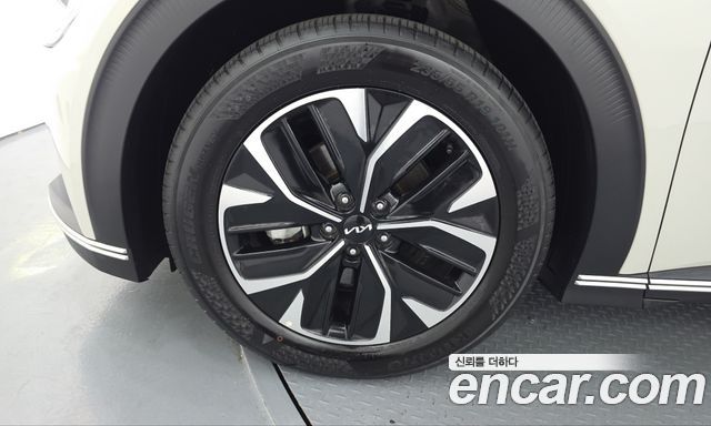 Kia EV6 2023 — photo 5