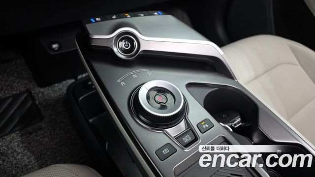 Kia EV6 2023 — photo 12