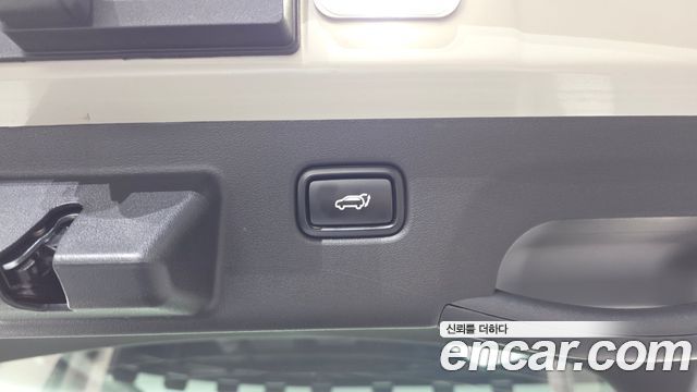 Kia EV6 2023 — photo 25
