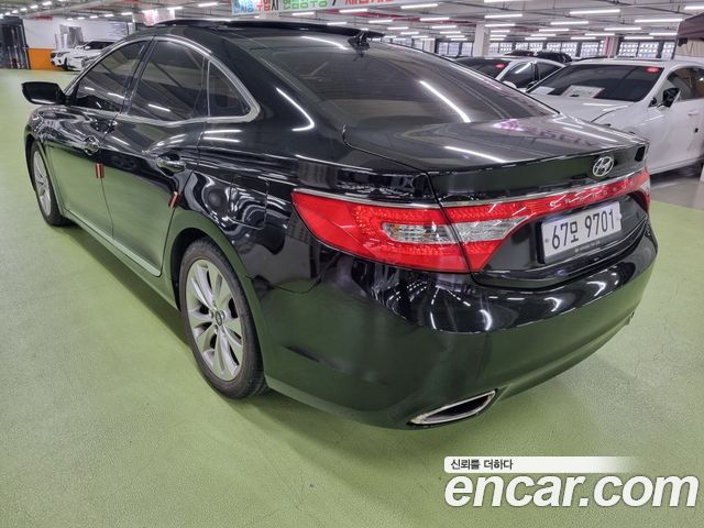 Hyundai Grandeur 2011 — photo 2