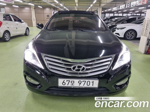 Hyundai Grandeur 2011 — photo 3
