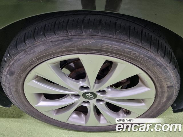Hyundai Grandeur 2011 — photo 20