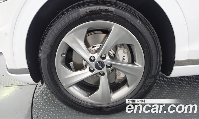 Genesis GV70 2025 — photo 5