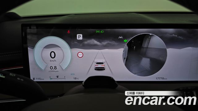 Genesis GV70 2025 — photo 11