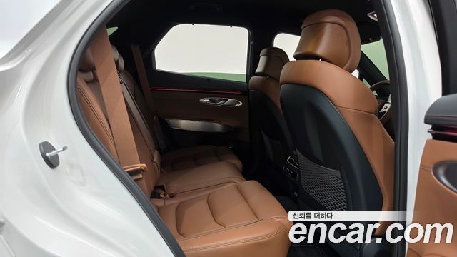 Genesis GV70 2025 — photo 25
