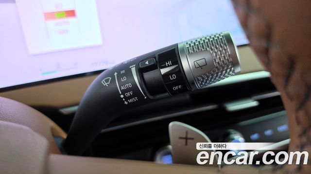 Genesis GV70 2025 — photo 28