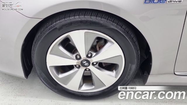 Hyundai Sonata 2012 — photo 6