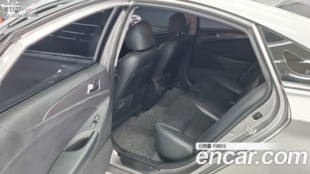 Hyundai Sonata 2012 — photo 10
