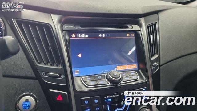 Hyundai Sonata 2012 — photo 13