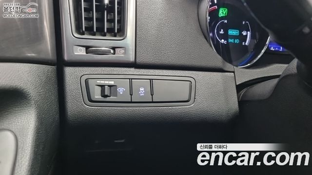 Hyundai Sonata 2012 — photo 15