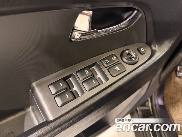 Kia Sportage 2013 — photo 8
