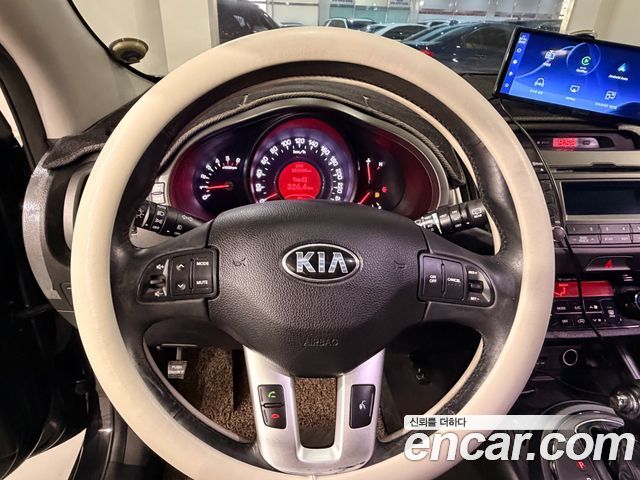 Kia Sportage 2013 — photo 10