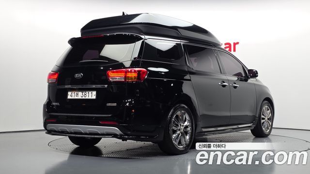 Kia Canival 2016 — photo 2