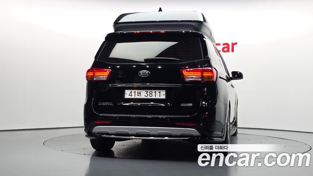 Kia Canival 2016 — photo 4
