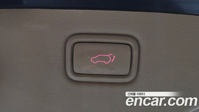 Kia Canival 2016 — photo 33