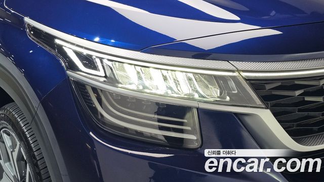 Kia Seltos 2020 — photo 8