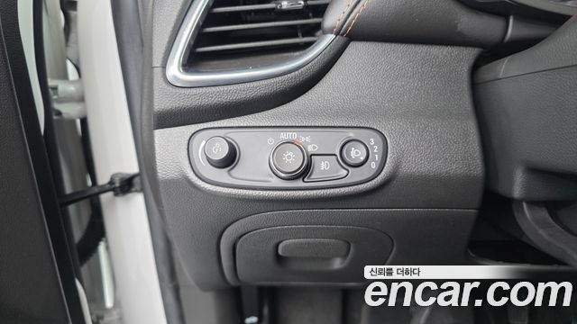 Chevrolet Korea Trax 2020 — photo 28