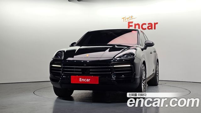 Porsche Cayenne 2023 — photo 3