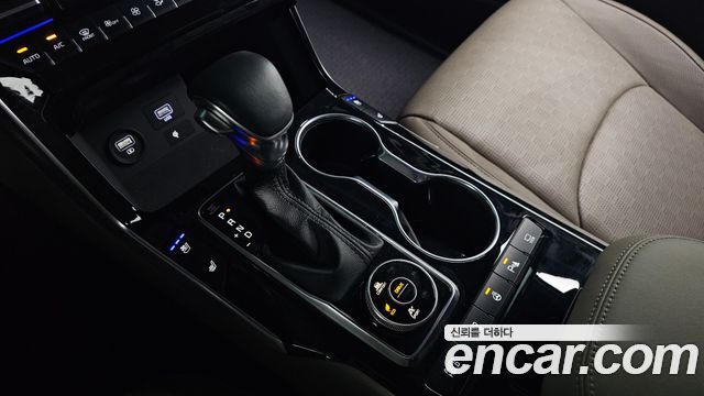 Kia Mohave 2023 — photo 9