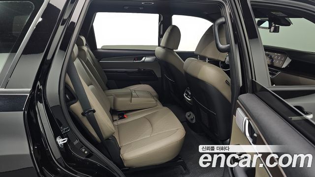 Kia Mohave 2023 — photo 11