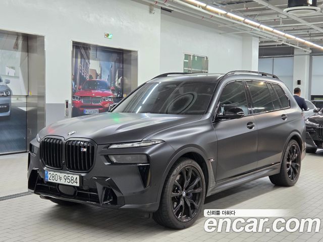BMW X7 2025 — photo 1