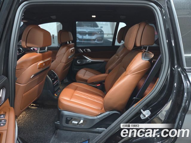 BMW X7 2025 — photo 7