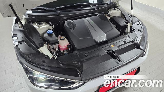 Kia EV6 2023 — photo 6