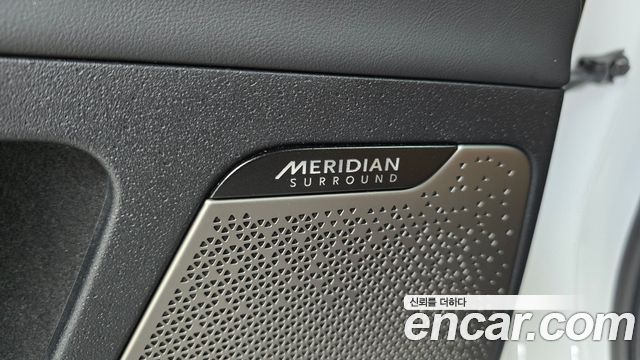Kia EV6 2023 — photo 25