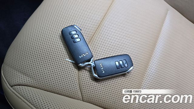 Kia EV6 2023 — photo 27