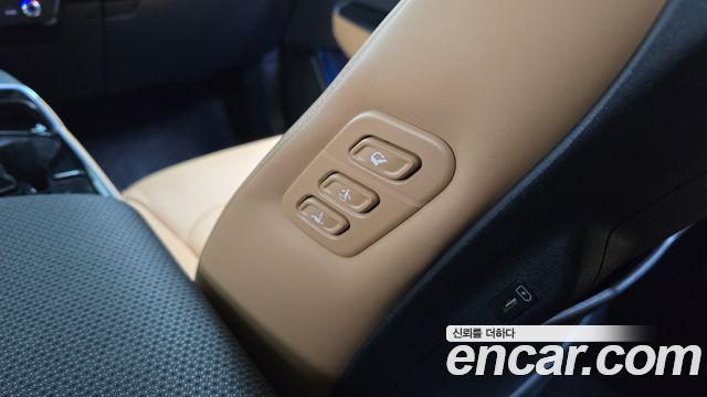 Kia EV6 2023 — photo 32