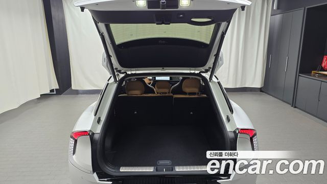 Kia EV6 2023 — photo 34