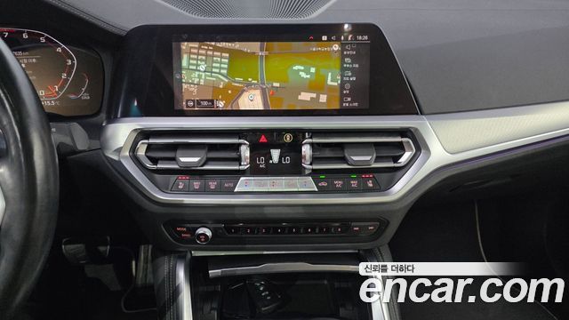 BMW 4-Series 2022 — photo 18