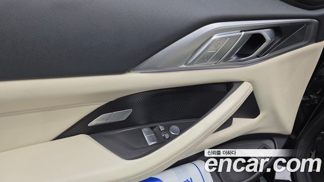 BMW 4-Series 2022 — photo 26