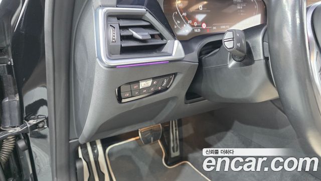BMW 4-Series 2022 — photo 28