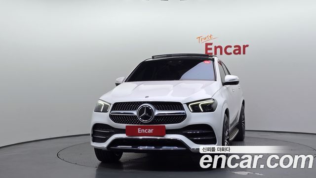 Mercedes-Benz GLE-Class 2022 — photo 3