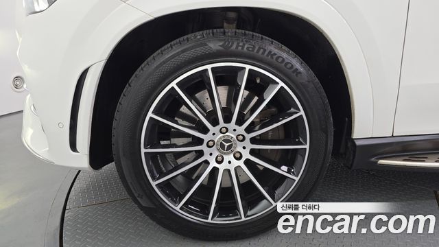 Mercedes-Benz GLE-Class 2022 — photo 5