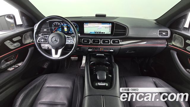 Mercedes-Benz GLE-Class 2022 — photo 10