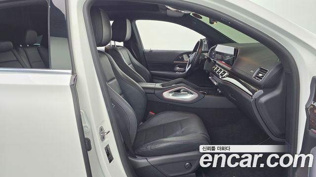 Mercedes-Benz GLE-Class 2022 — photo 16