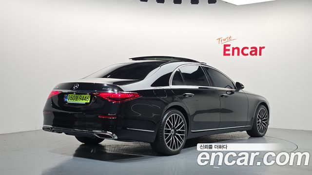 Mercedes-Benz S-Class 2026 — photo 2
