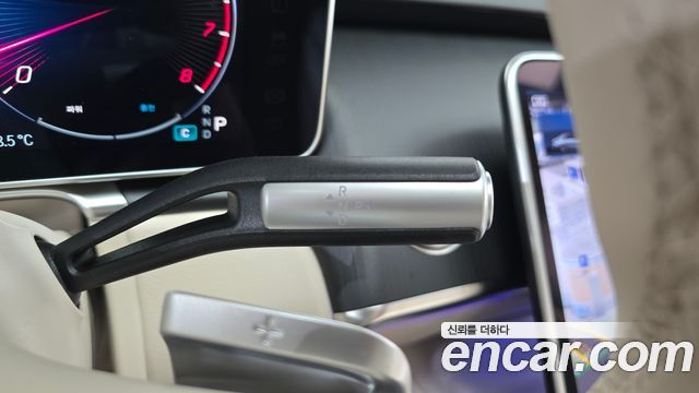 Mercedes-Benz S-Class 2026 — photo 12