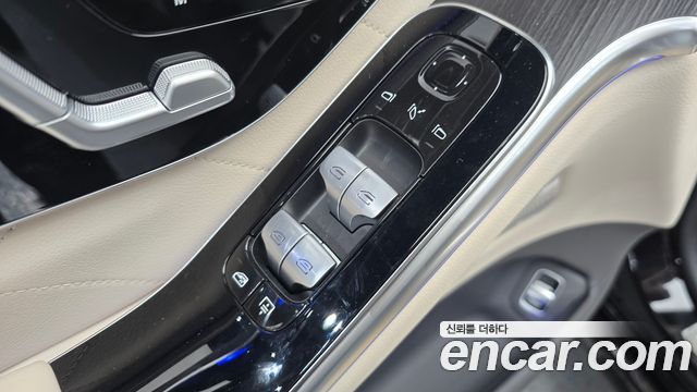 Mercedes-Benz S-Class 2026 — photo 27