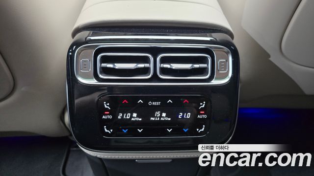 Mercedes-Benz S-Class 2026 — photo 31