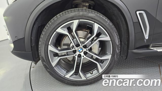 BMW X5 2022 — photo 5