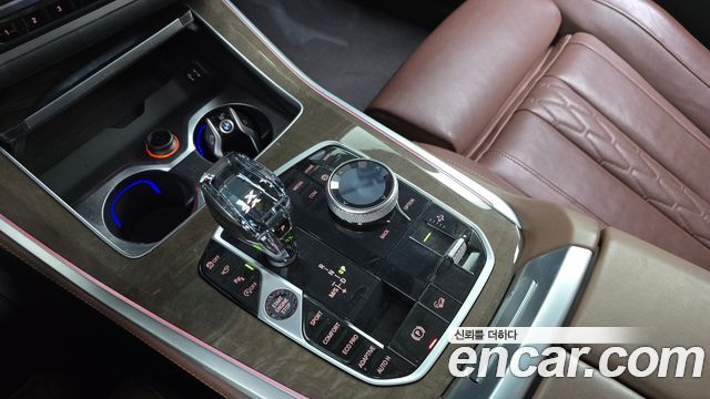 BMW X5 2022 — photo 12
