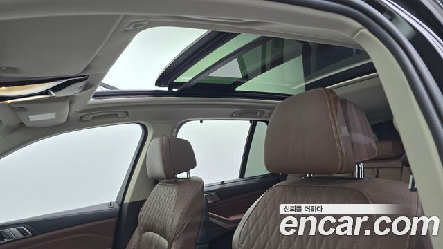 BMW X5 2022 — photo 22
