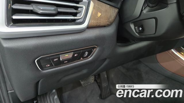 BMW X5 2022 — photo 27