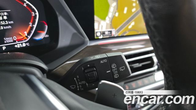 BMW X5 2022 — photo 28