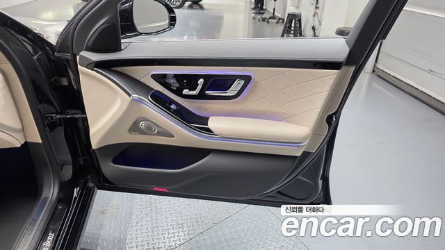 Mercedes-Benz S-Class 2026 — photo 15