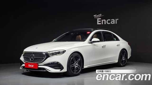 Mercedes-Benz E-Class 2026 — photo 1