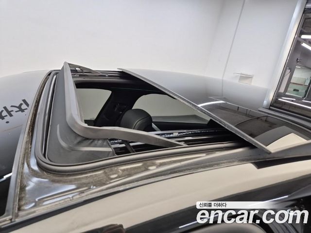Audi A8 2021 — photo 7
